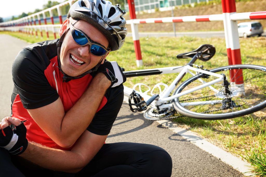 shoulder injury sports therapy