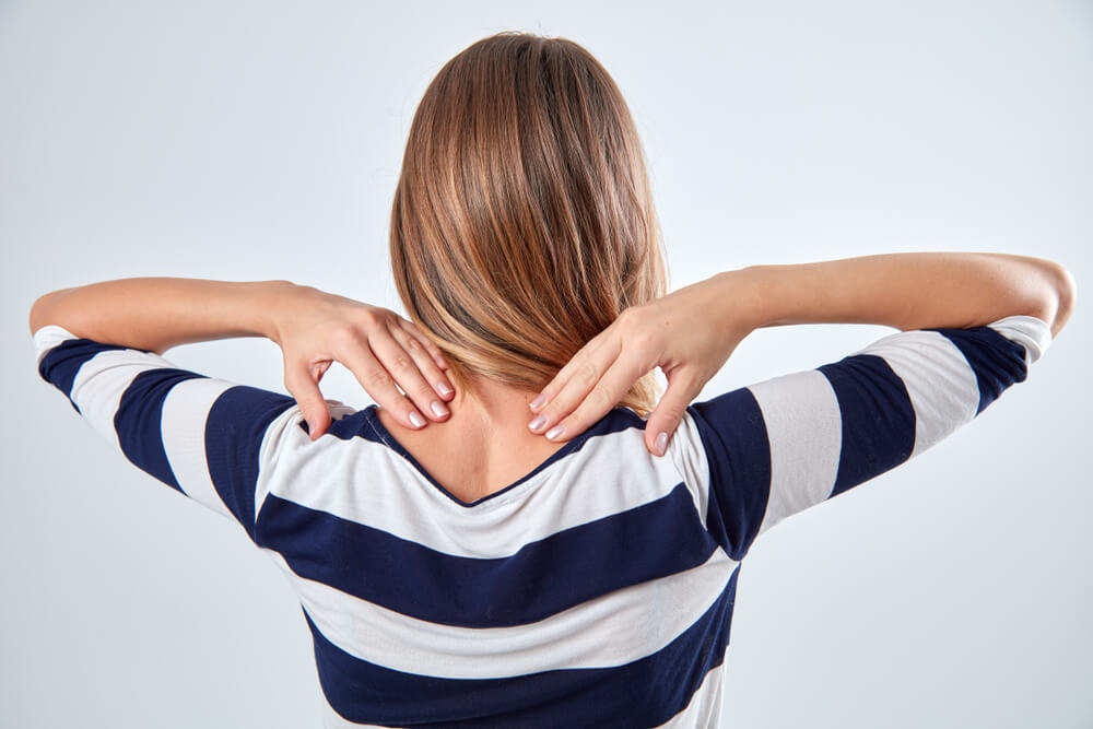 upper back pain when breathing